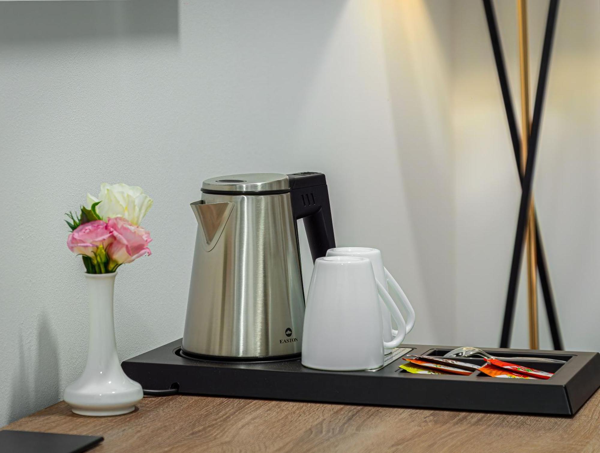 Ta Collection Hotel Кишинев Екстериор снимка