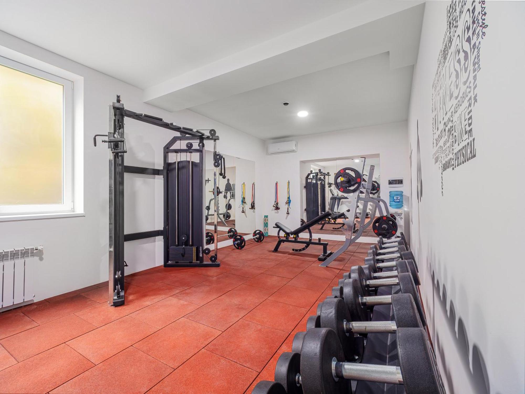 Ta Collection Hotel Кишинев Екстериор снимка