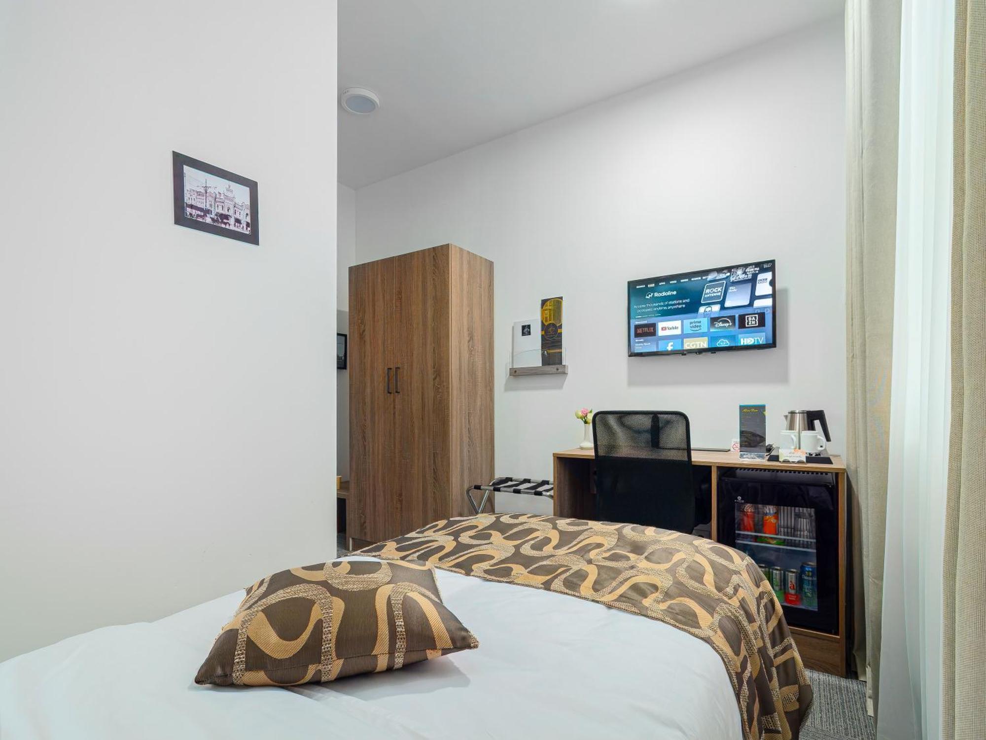 Ta Collection Hotel Кишинев Екстериор снимка